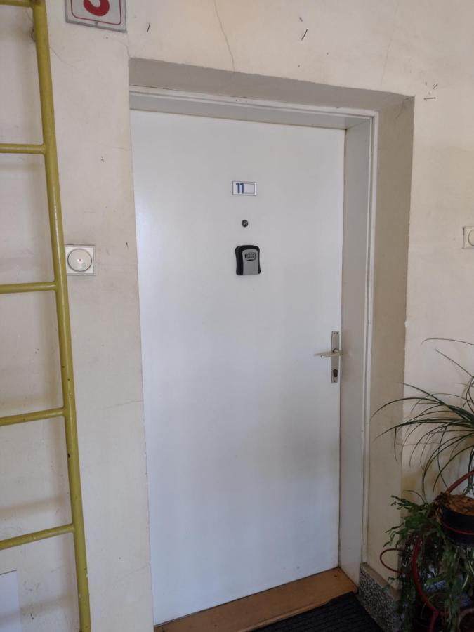 Apartmani Dacic Aleksinac Buitenkant foto